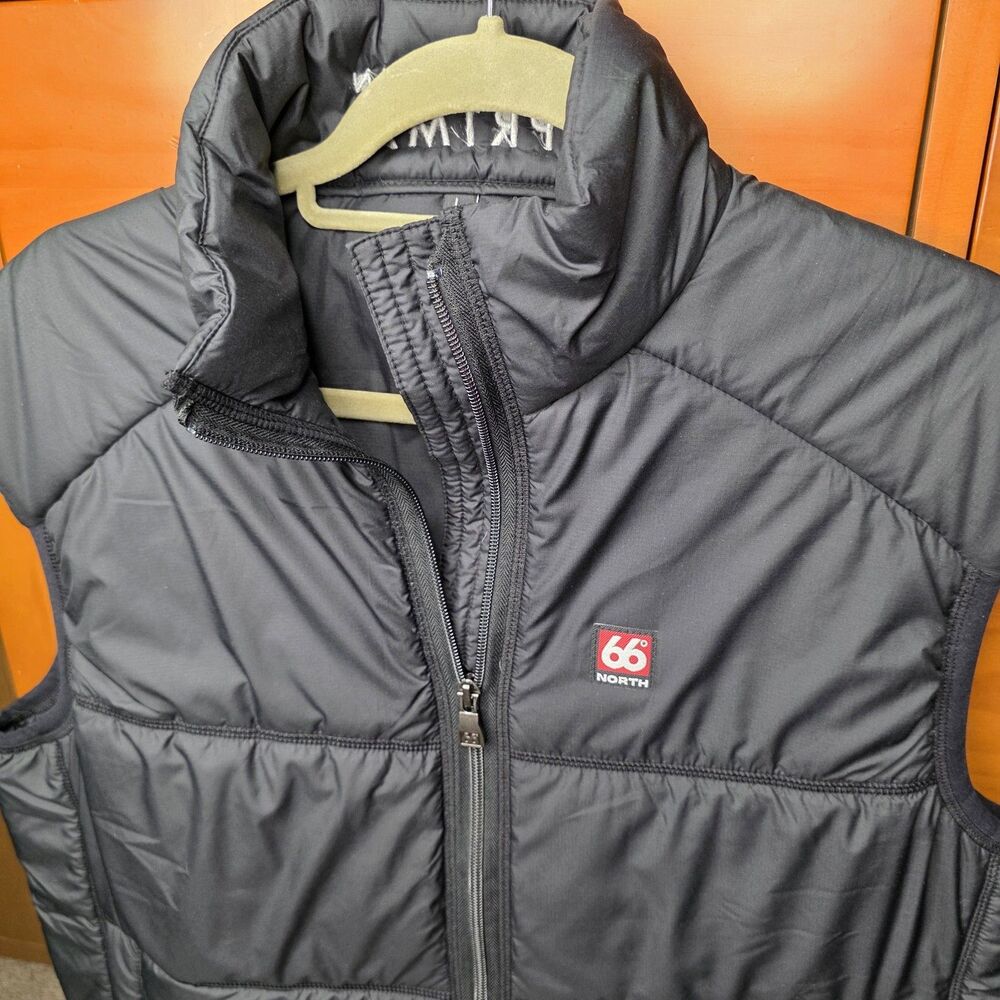 66 North Puffer Vest Size Large Black Quilted Insulated Full Zip Outdoor Active - Picture 3 of 13